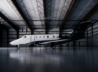 Embraer Phenom 300EV