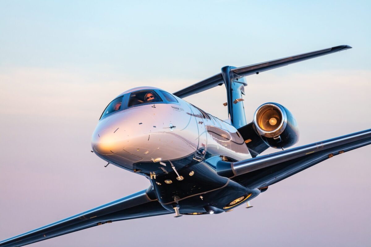 Embraer Phenom 300EV front Embraer Phenom 300EV