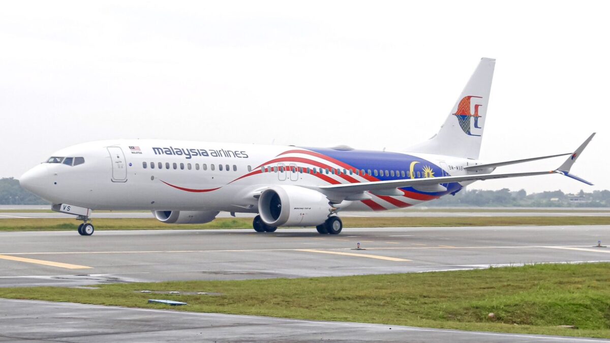 Malaysia Airlines Boeing 737 MAX 8 Malaysia Airlines Boeing 737 MAX 8