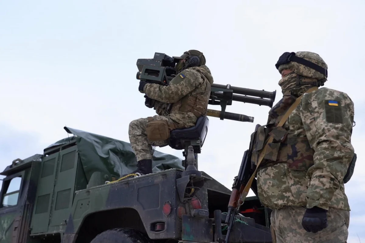 Ukrainian Army Stinger mounted on an M1113 HMMWV Ukrainian Army Stinger mounted on an M1113 HMMWV