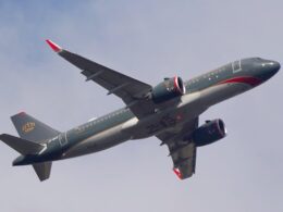 A Royal Jordanian Airbus A320neo