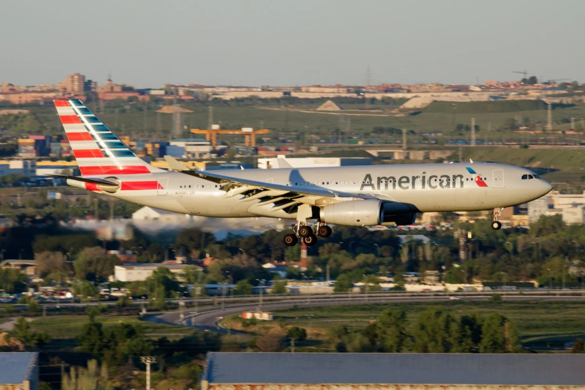 American Airlines Airbus A330 200 N293AY American Airlines Airbus A330 200 N293AY
