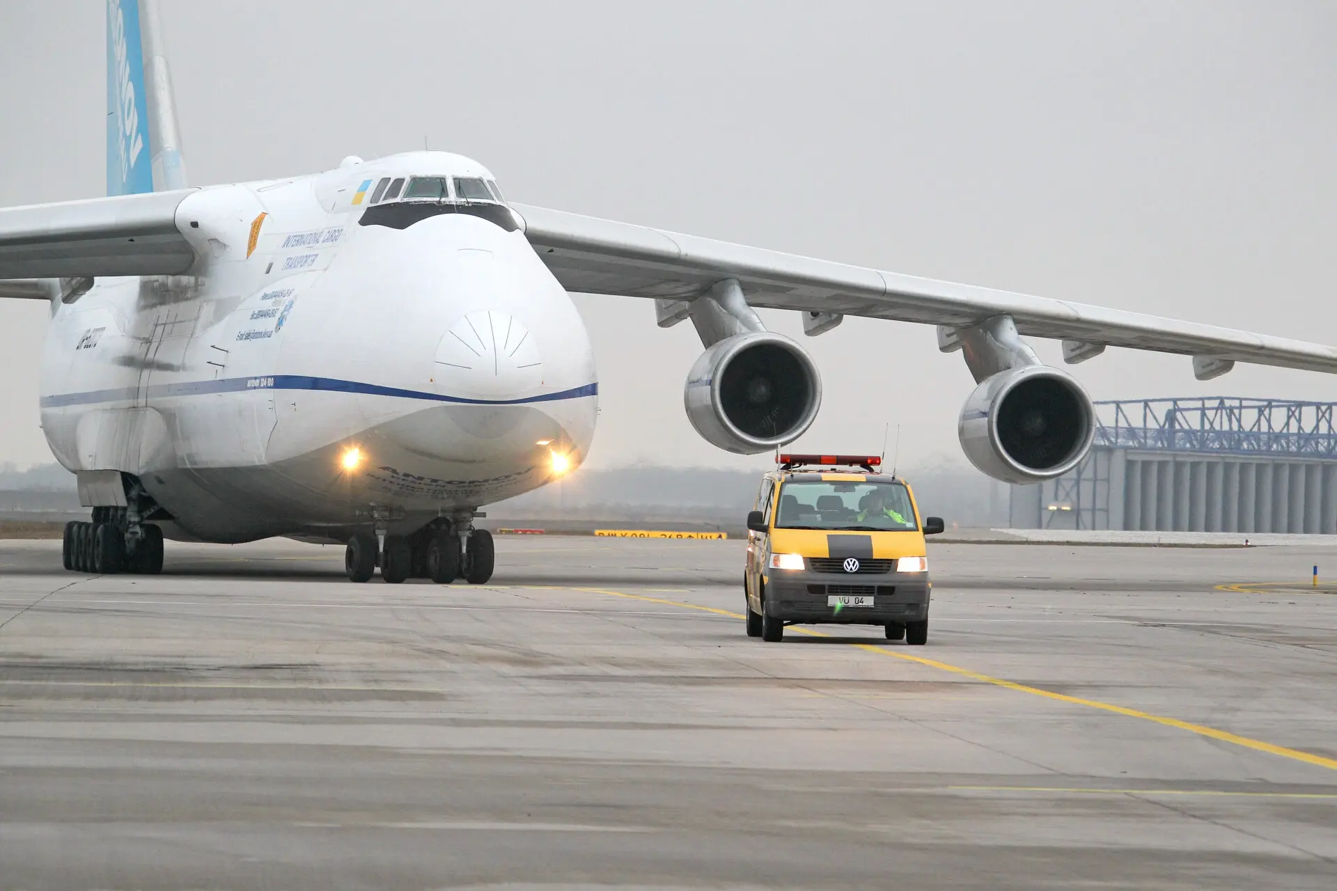 An Antonov An 124 taxis at LeipzigHalle Airport