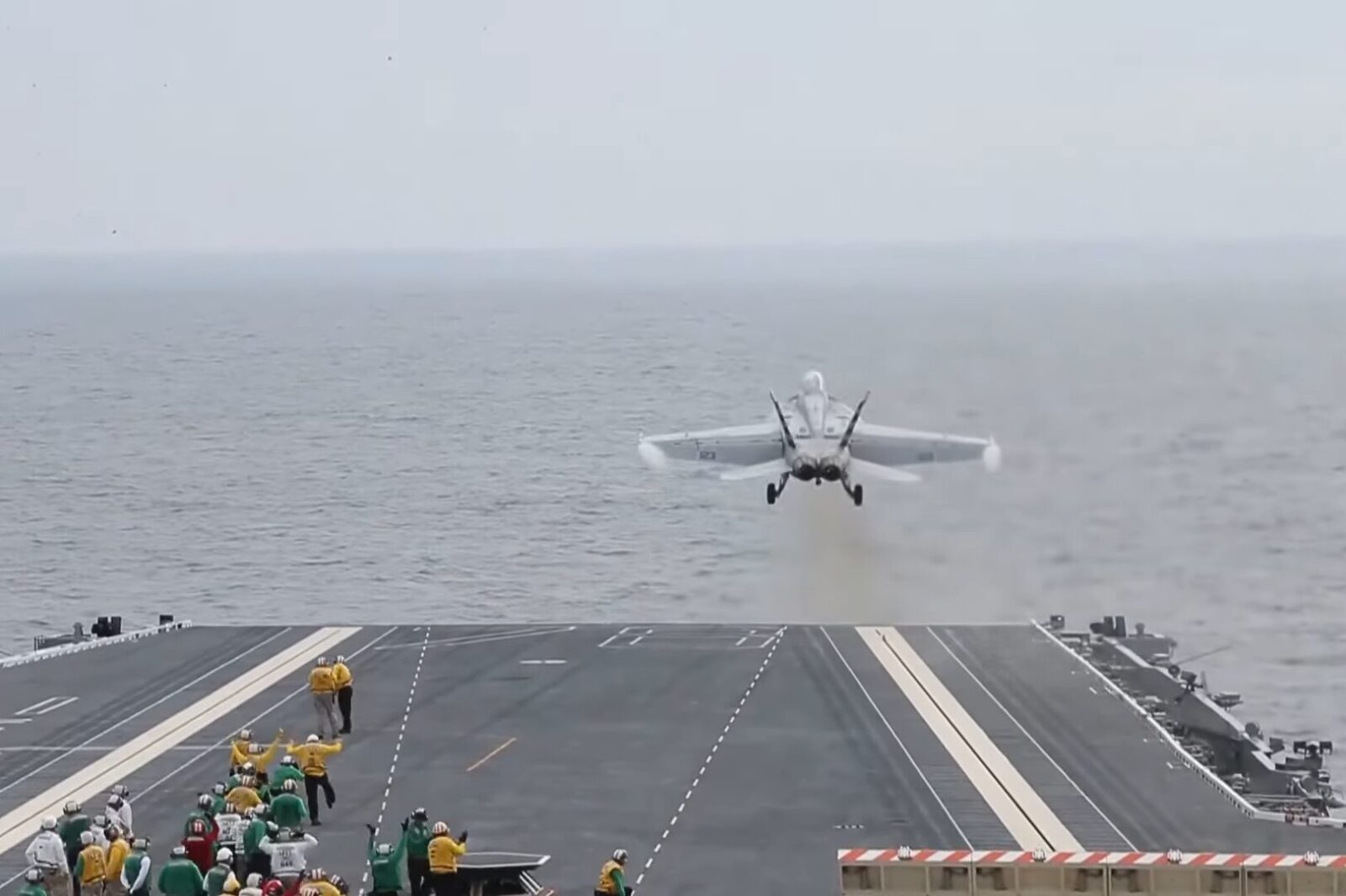 Stick Direction France sticks to EMALS as Trump sends US Navy back to steam