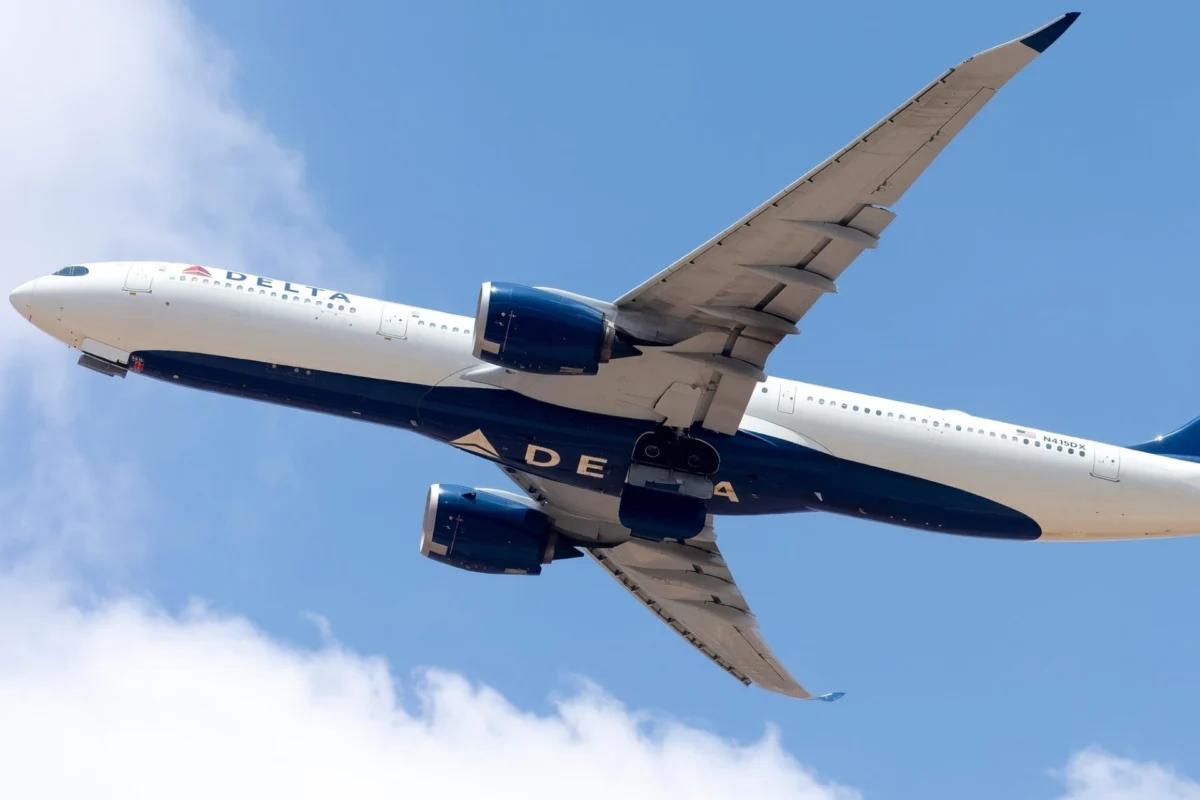 N415DX Delta Airlines Airbus A330 900 NEO seen departing Tel Aviv Ben Gurion Airport N415DX Delta Airlines Airbus A330 900 NEO seen departing Tel Aviv Ben Gurion Airport