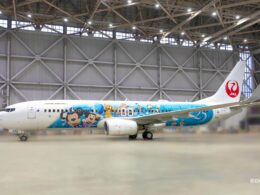 JAL unveils Tokyo DisneySea anniversary-themed aircraft