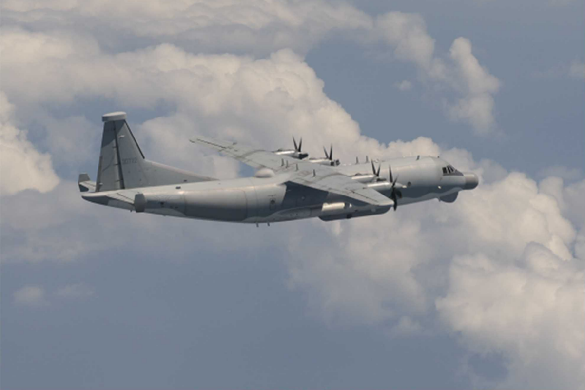 A Chinese Y 9 intelligence gathering aircraft photographed by the Japan Air Self Defense Force A Chinese Y 9 intelligence gathering aircraft photographed by the Japan Air Self Defense Force