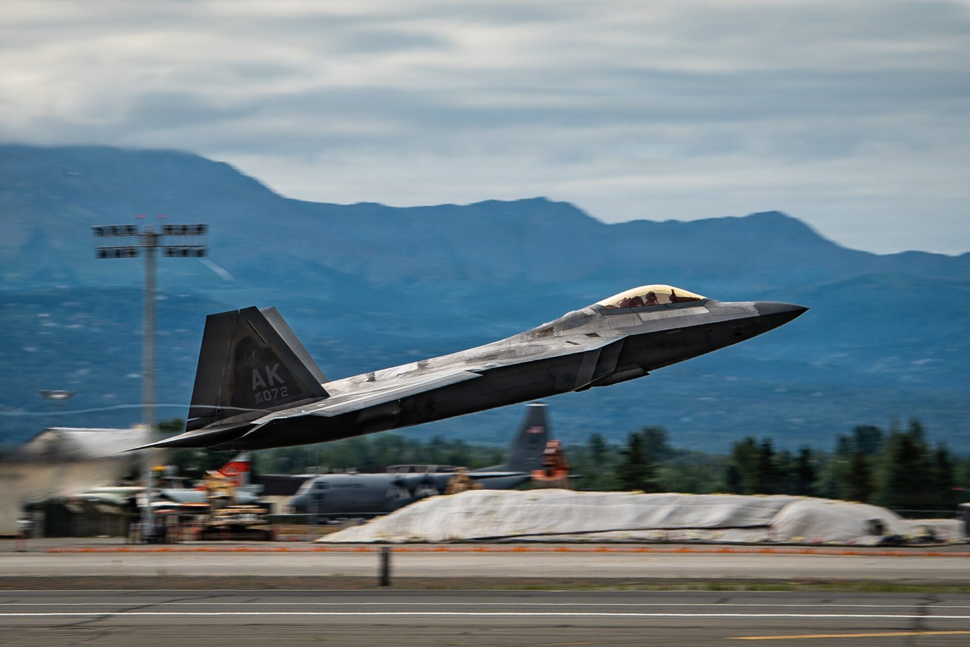 F-22 Raptor