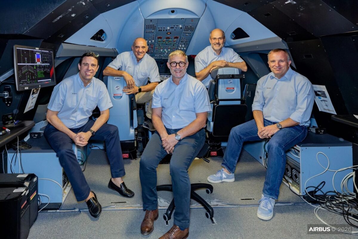 Airbus A350F flight test crew Airbus A350F flight test crew