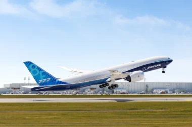 Boeing 777 8F