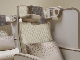 Emirates Airbus A350 privacy screen