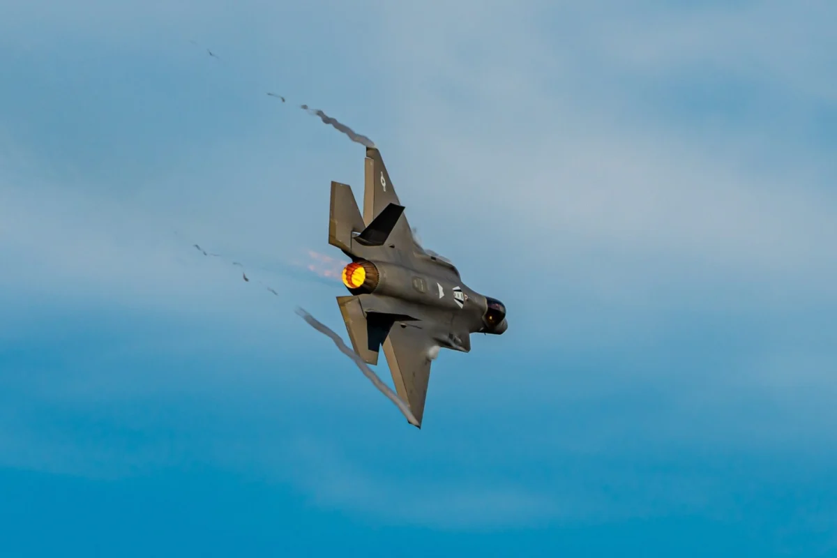 F 35 Lightning II with the Pratt and Whitney F135 turbofan F 35 Lightning II with the Pratt and Whitney F135 turbofan