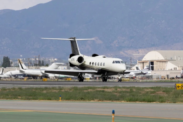 Gulfstream IV Van Nuys Airport