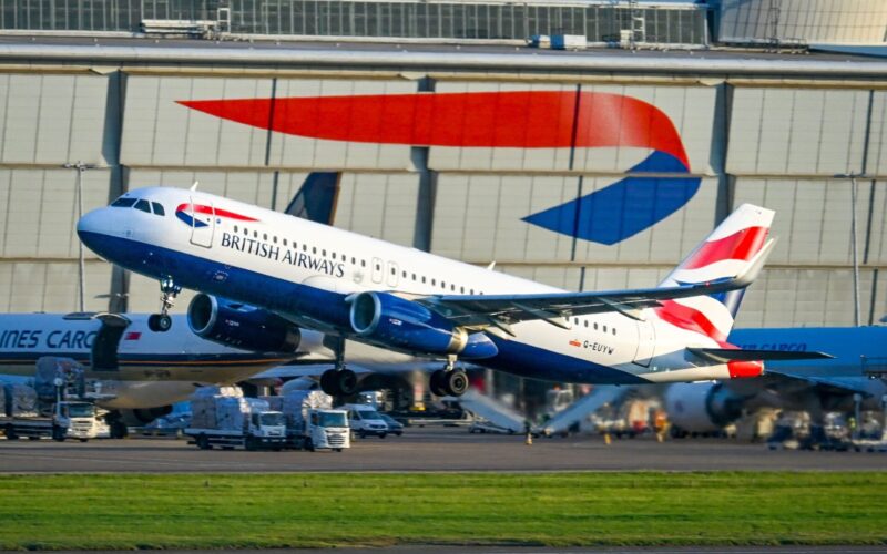 �������� ճ���� British Airways A320