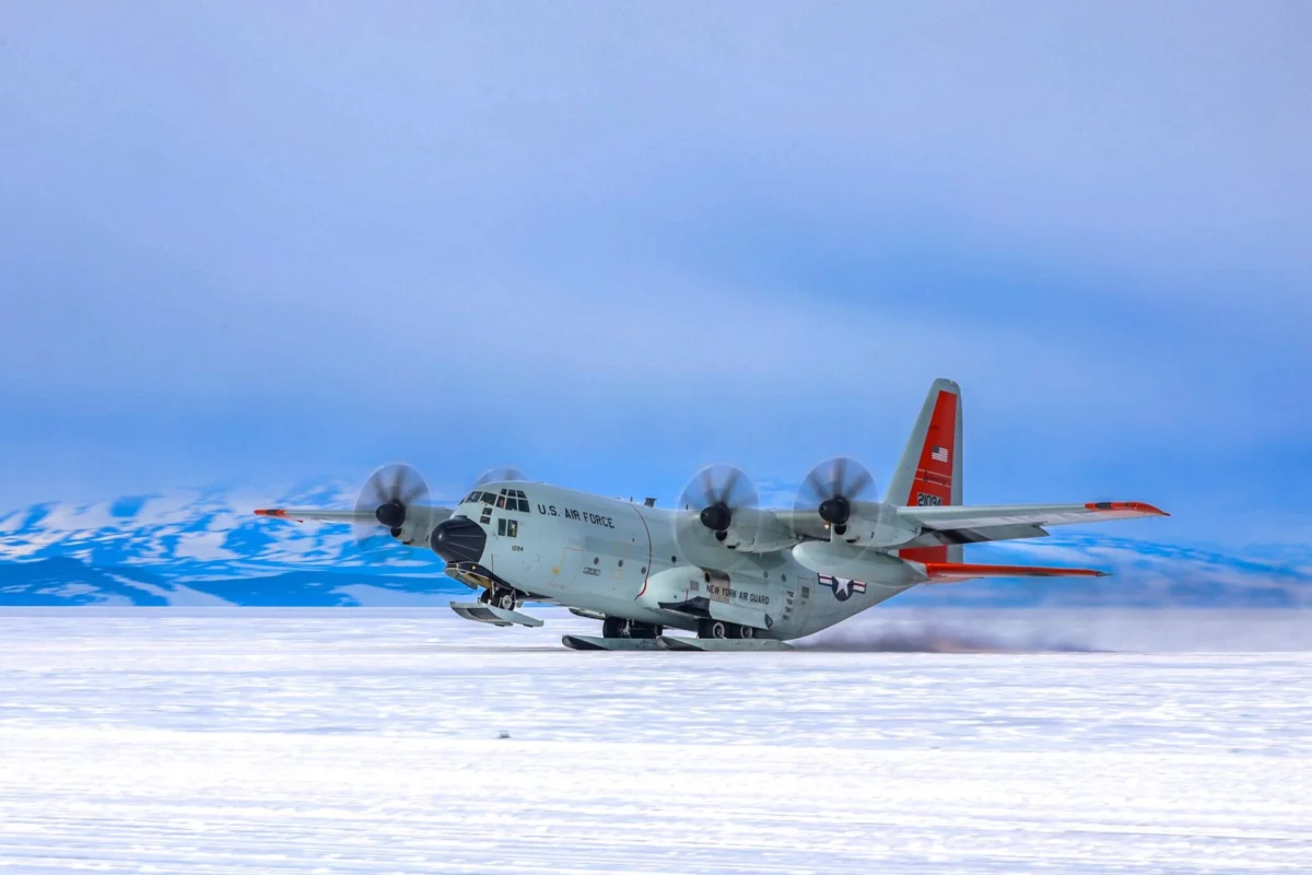 A New York Air National Guard LC 130 Skibird takes off A New York Air National Guard LC 130 Skibird takes off