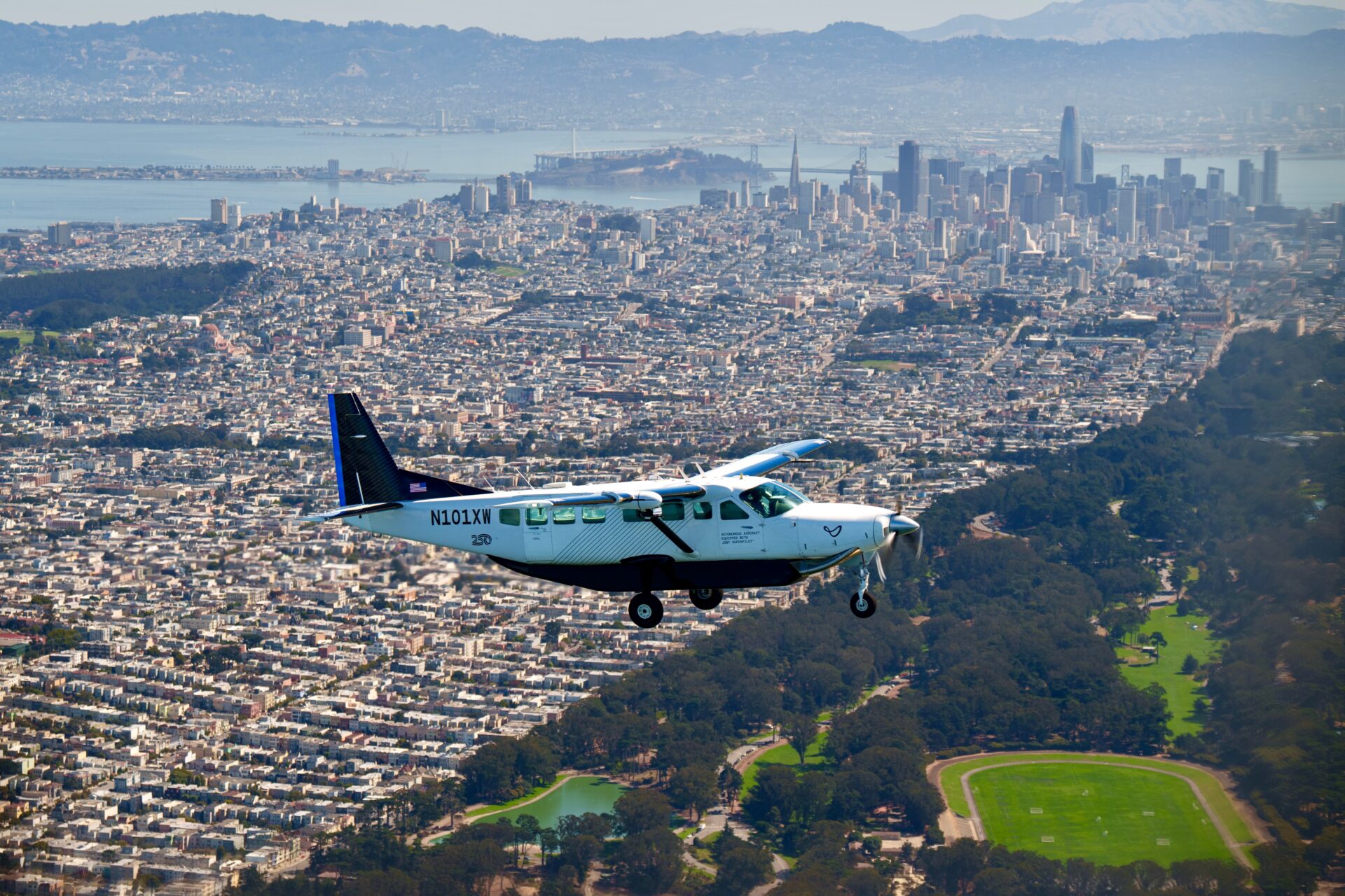Joby technology flies Caravan autonomously across US without safety pilot input