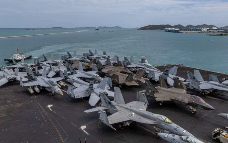 USS Abraham Lincoln aircraft carrier