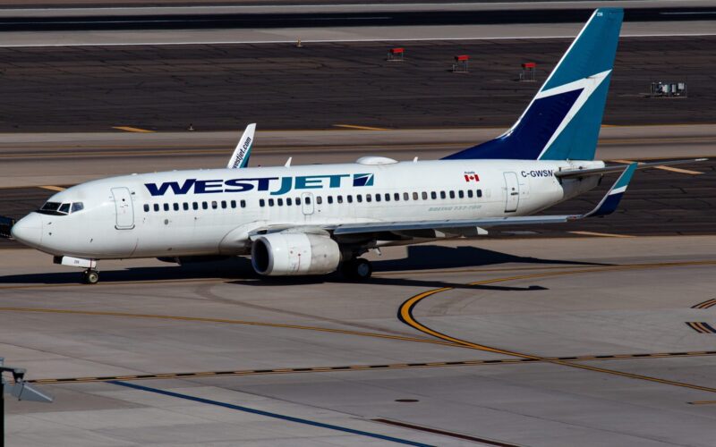 WestJet Boeing 737 700 WestJet Boeing 737 700