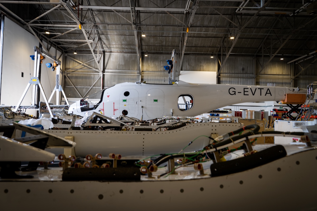 Vertical Aerospace eröffnet neue Montageanlage in Großbritannien - | ...