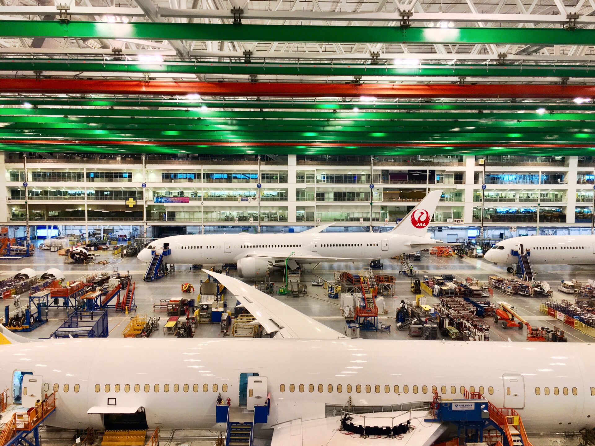 Airlines face shortage of over 5,000 fuel‑efficient aircraft, IATA says