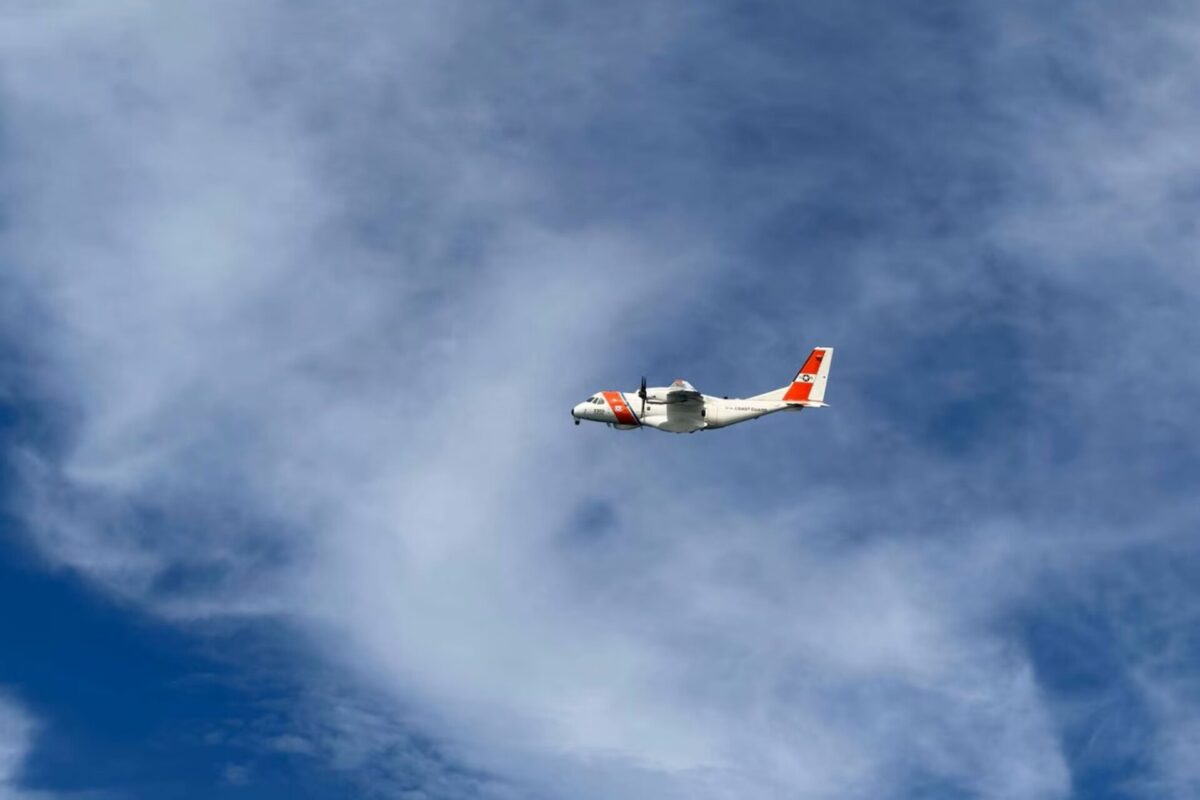 Coast Guard search Gulfstream G100 US Coast Guard search Gulfstream G100