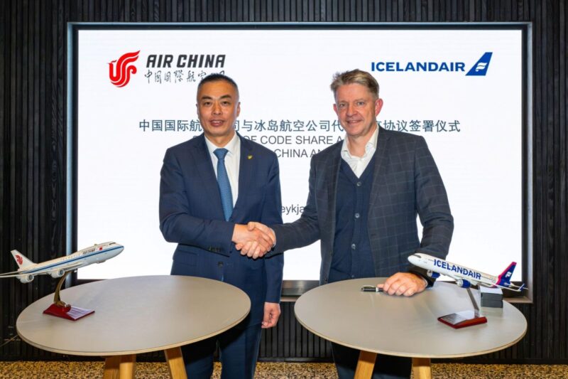 Icelandair and Air China partner to link Iceland and China