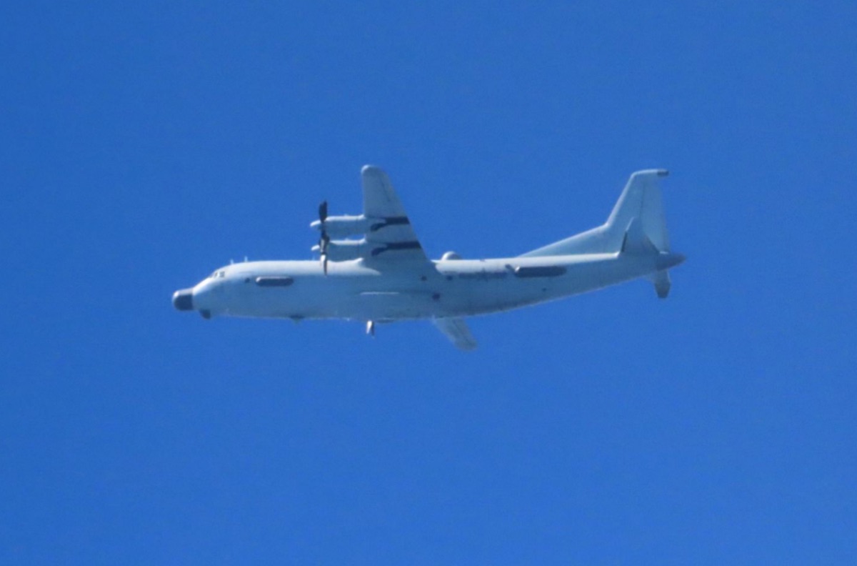 Y 9 intelligence gathering aircraft Y 9 intelligence gathering aircraft