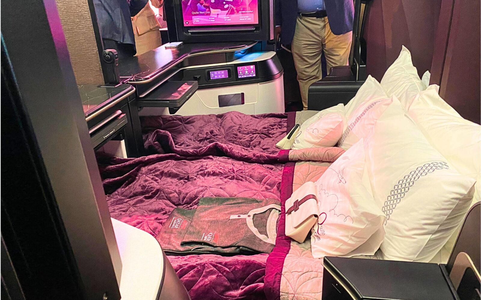 Qatar Airways unveils ‘Qsuite Next Gen’ business class seats AeroTime