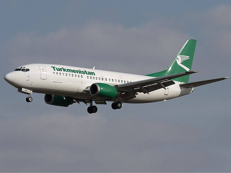 800px turkmenistan airlines boeing 737 300 karpezo 1jpg 800px-turkmenistan_airlines_boeing_737-300_karpezo-1.jpg