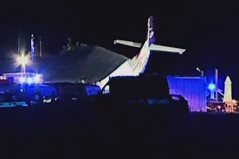 A Cessna 208 Caravan crashed into a hangar at Chrcynno Airfield (ICAO: EPNC), Poland, killing five