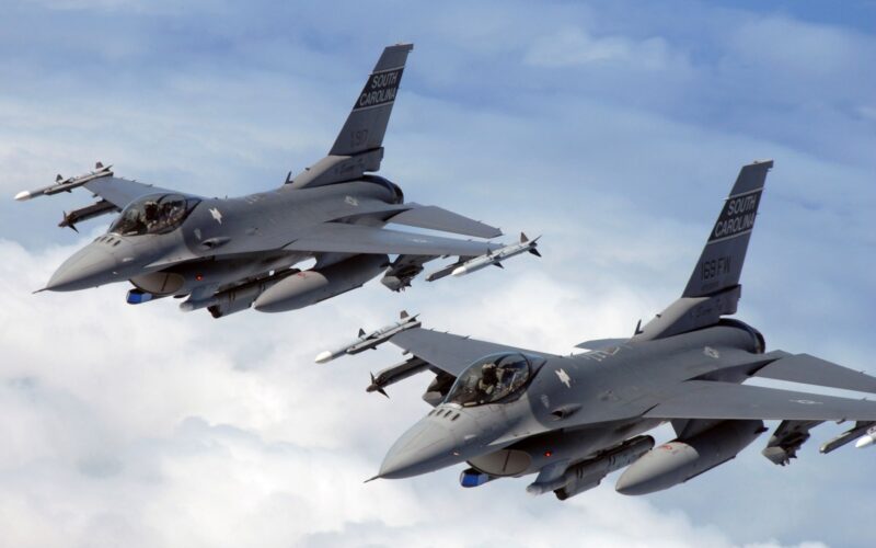 A pair of general Dynamics F-16 Fighting Falcon jets of USAF 169th Fighter Wing