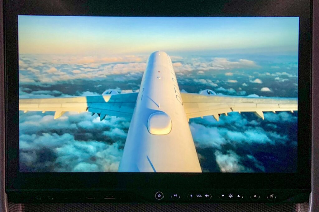 Air Canada Airbus A321 with camera