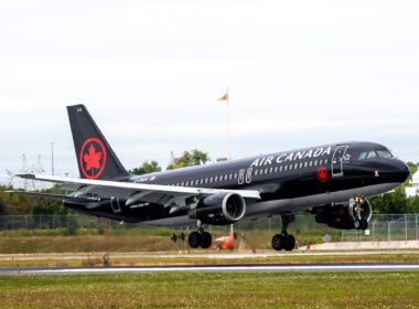 Air New Zealand poked fun at Air Canada Jetz new all-black livery