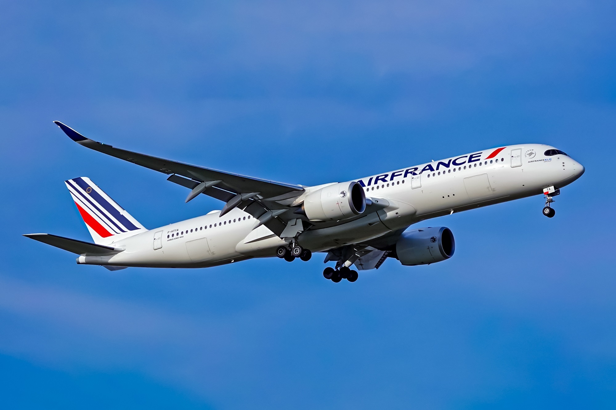 The oldest and newest aircraft in the Air France fleet
