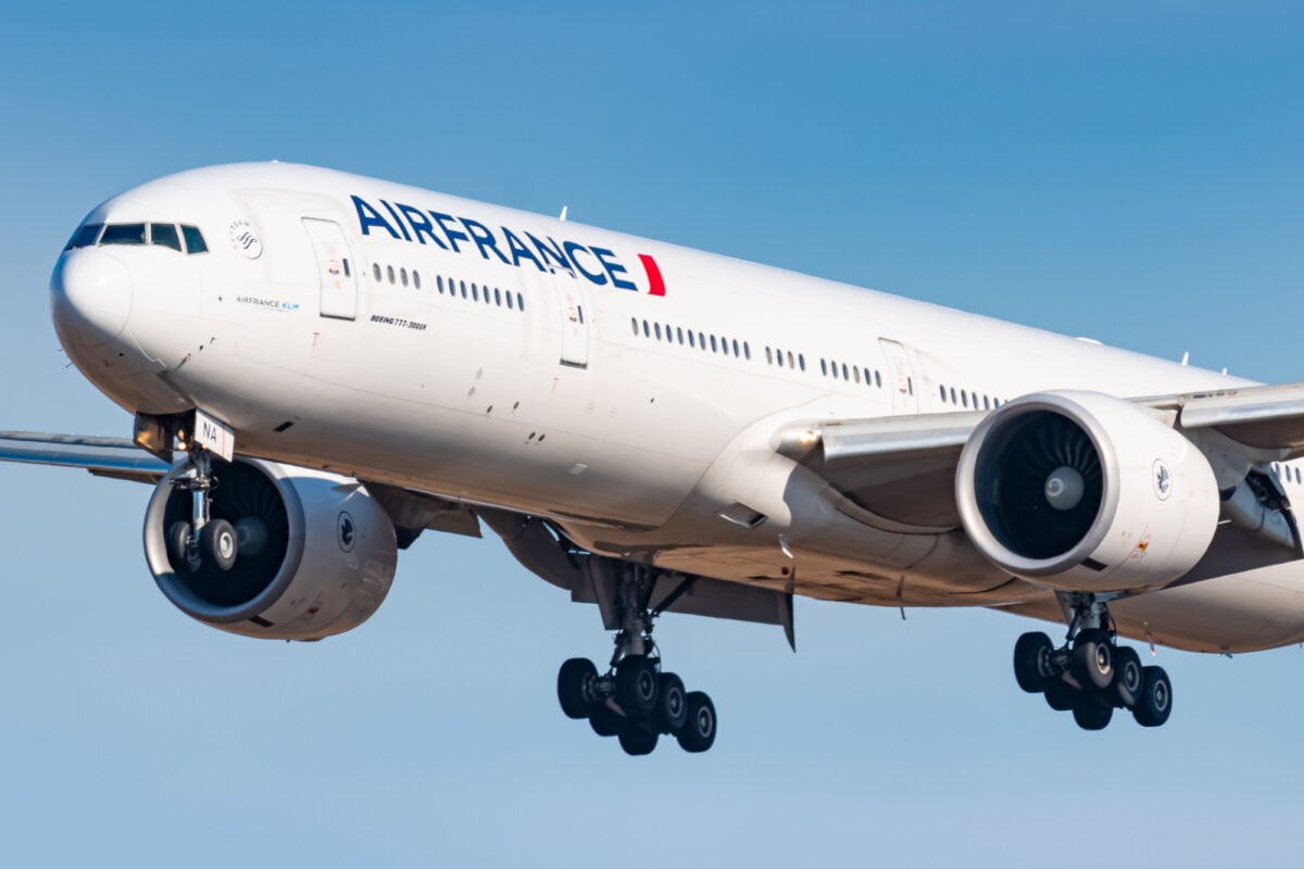Air France suspends some flights, crew spot luminous object