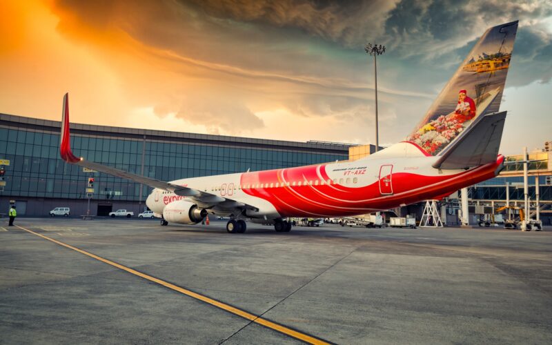 An Air India Express Boeing 737 was arrested for smuggling gold on a flight