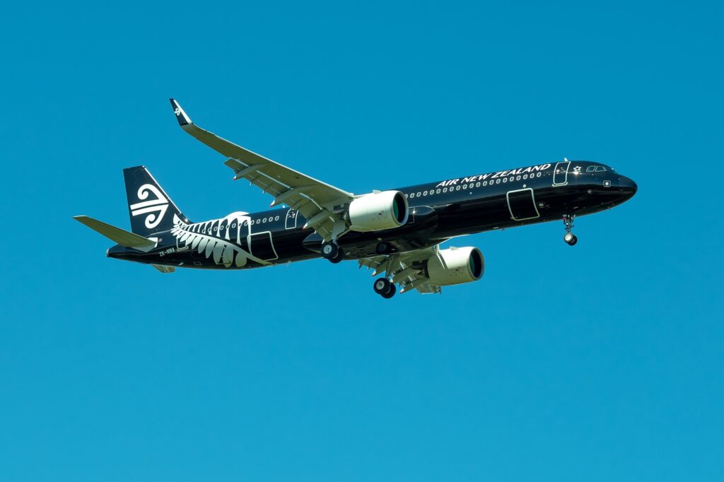 Air New Zealand Airbus A321neo landing at Gold Coast Airport OOL Air New Zealand is ordering a total of four aircraft in response to a high demand environment