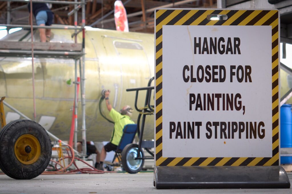 Air New Zealand black and white livery