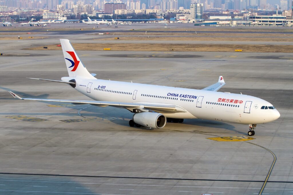 Airbus A330 300 China Eastern