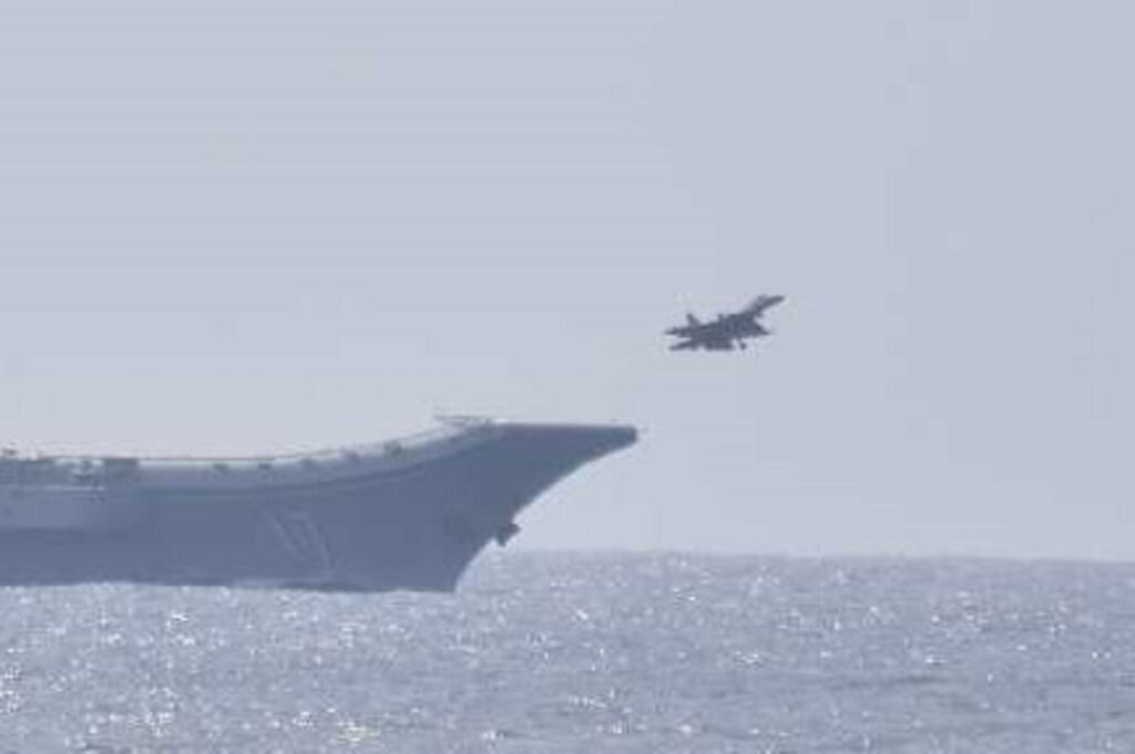 Aircraft taking off from CNS Shandong aircraft carrier