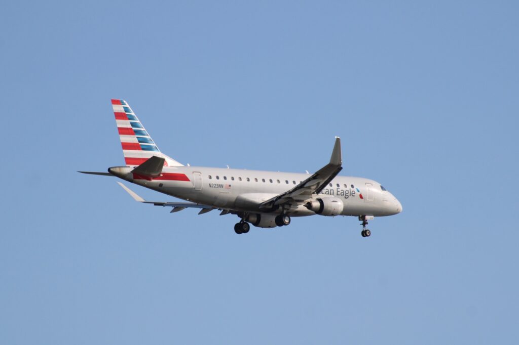 NTSB will investigate another near-miss in the US, this time involving an American Airlines Embraer E175 and United Airlines Airbus A319