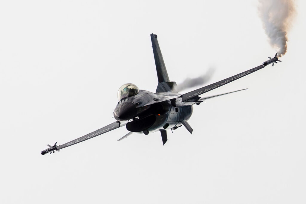 An F-16 fighter jet flying