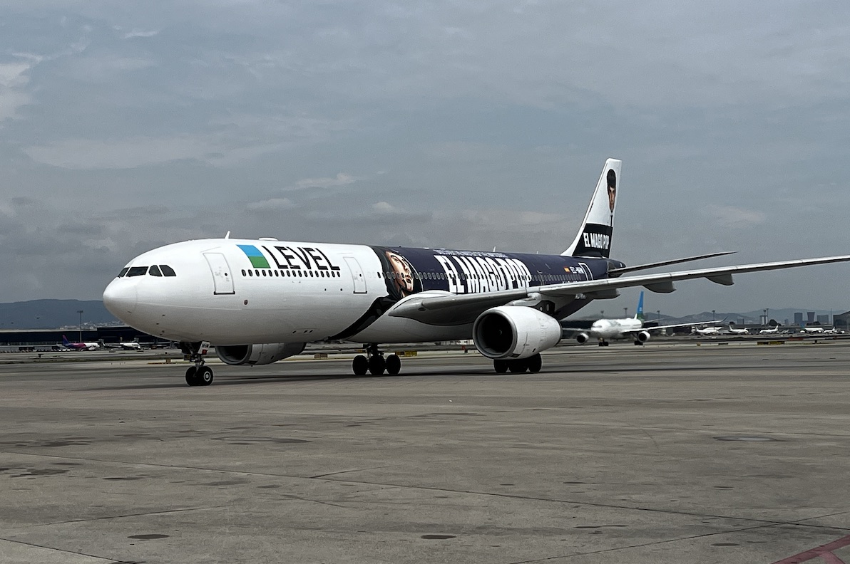 Flight Level 330 LEVEL unveils fifth A330 with a touch of magic - AeroTime