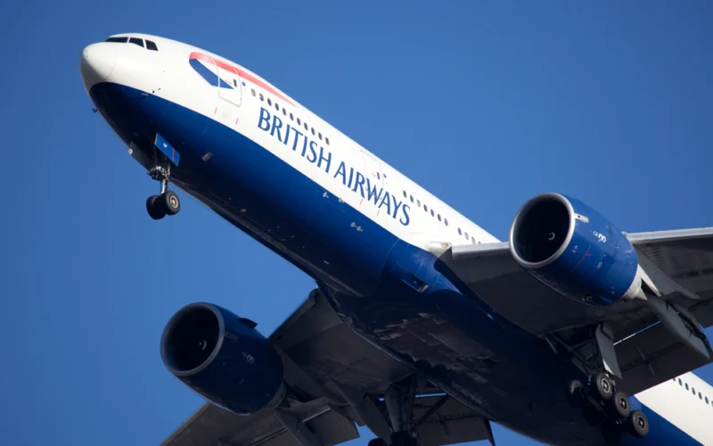 New,York,-,January,6:,A,Boeing,777,British,Airways