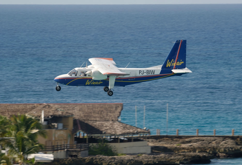 Princess,Julianna,Airport,,9-4-2007,Maho,Beach,,St.,Marteen,Winair,Airlines