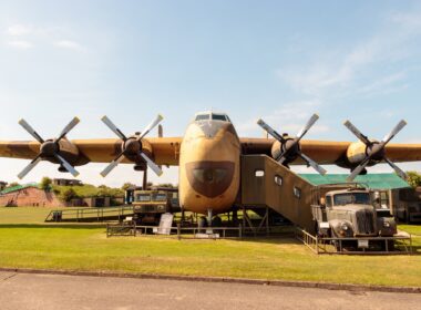 Blackburn B-101 Beverley