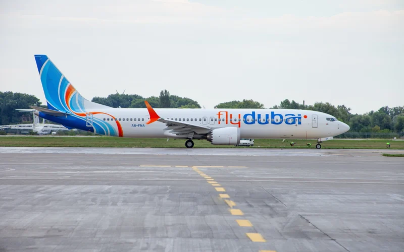Boeing 737 MAX 9, A6-FNA