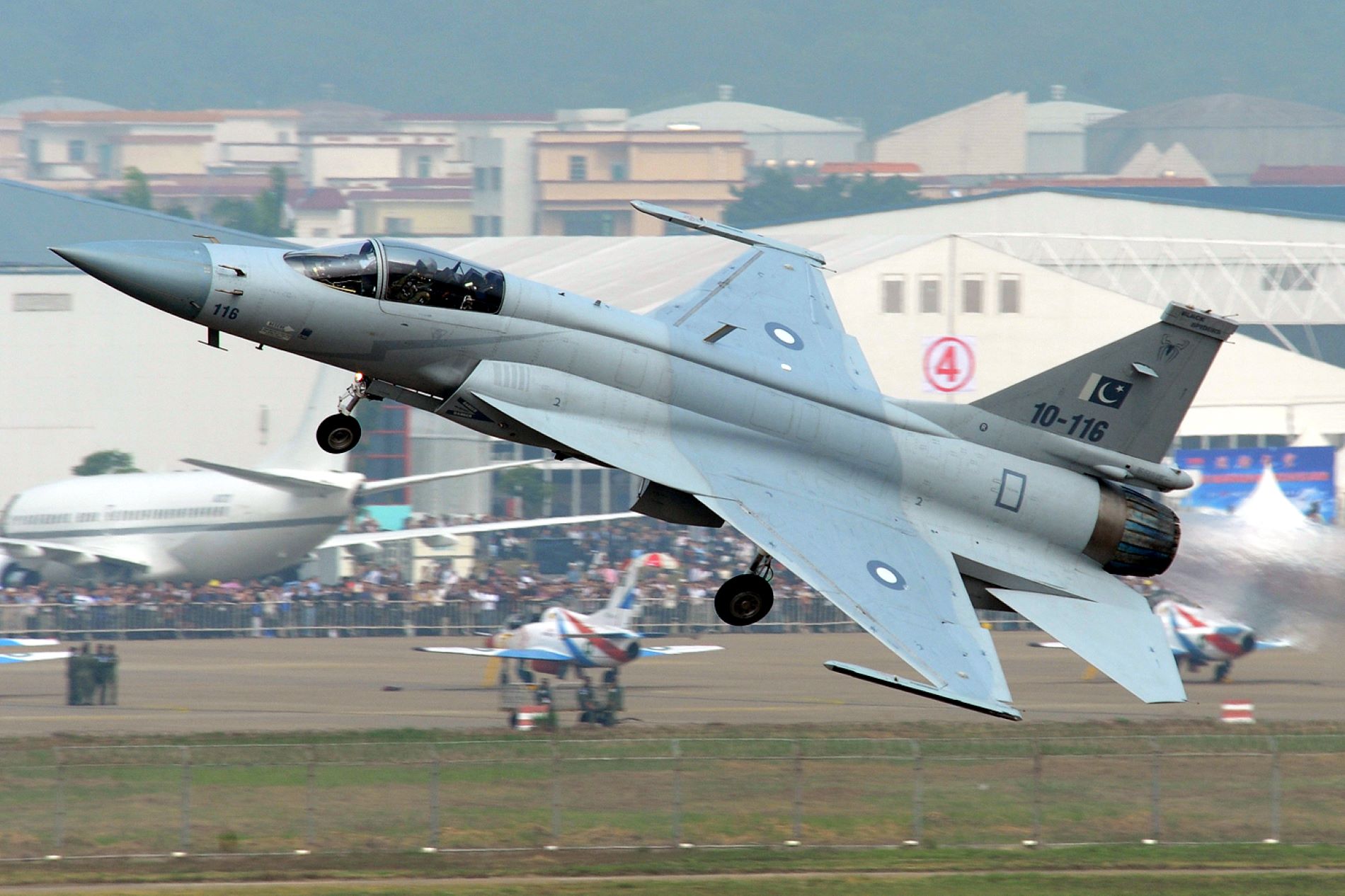 Chengdu jf-17. Пакистанский истребитель jf-17. Jf-17 (fc-1 block 2). Chengdu fc-1 xiaolong. Fc-1.
