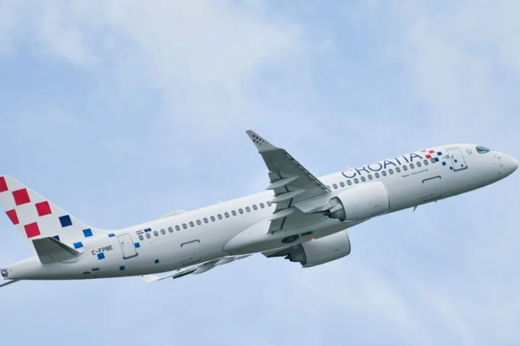 Croatia Airlines A220 Croatia Airlines A220