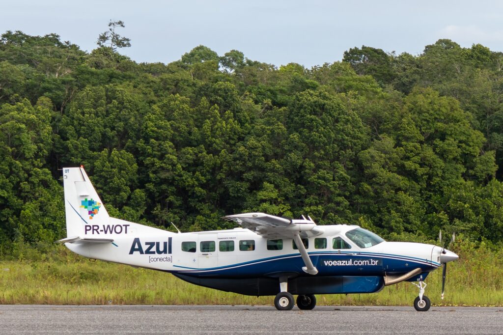 Cessna 208B Grand Caravan PR-WOT by Azul